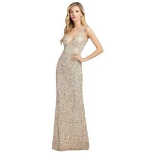 Mac Duggal 2 nude gold Sequin Sleeveless V Neck Column Gown prom mardi gras gala